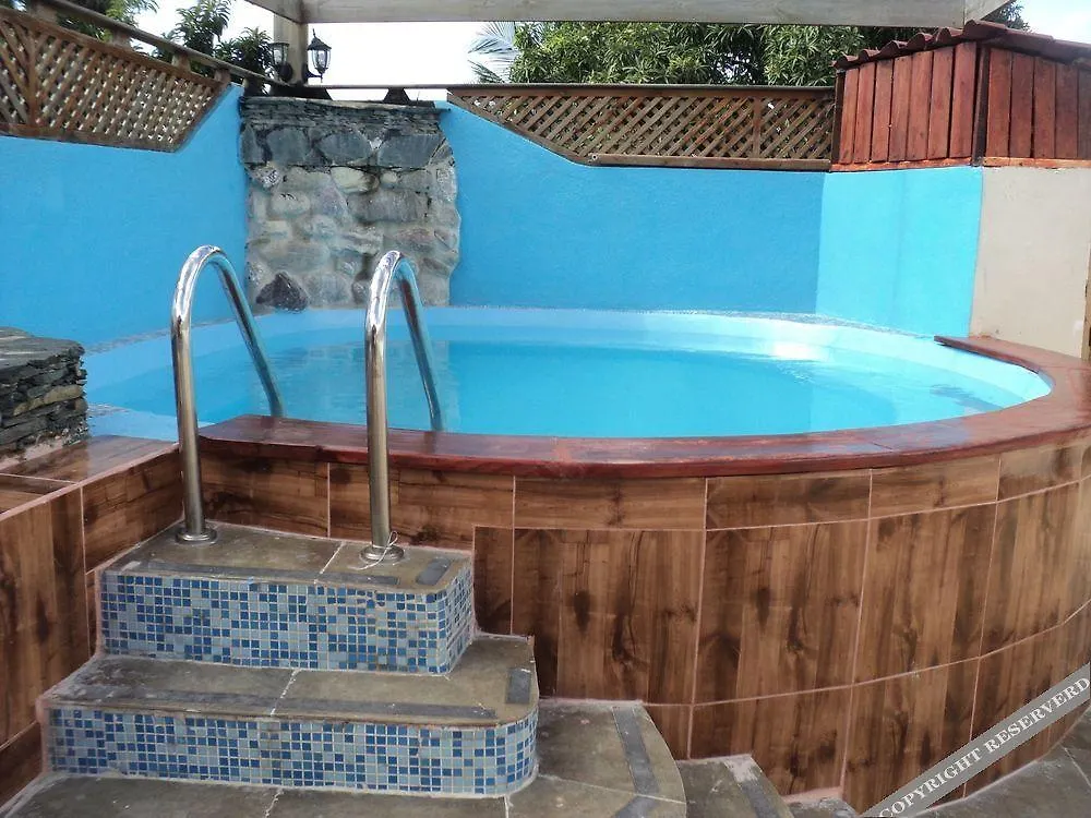 Hostal Los Jensen Playa Dorada Vandrarhem