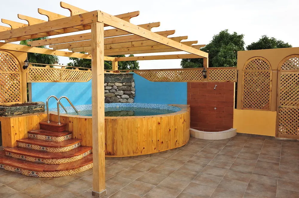 Hostal Los Jensen Playa Dorada Vandrarhem
